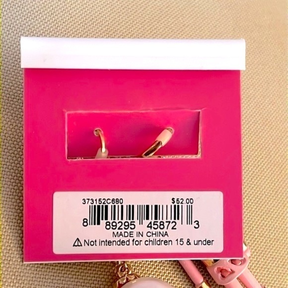 Brand New Betsey Johnson Pink Nutcracker Christmas Mismatched 3" Drop Earrings - Picture 10 of 11